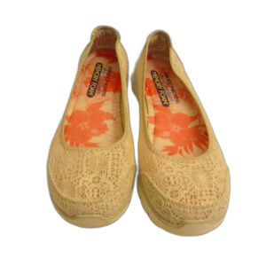 Skechers Air-Cooled Memory Foam White Lace Flats Shoes Sneakers Sz. 7.5 Walking